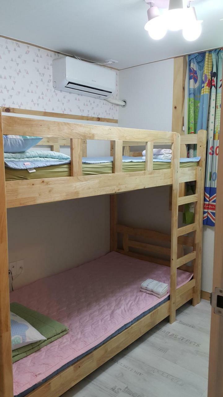 Kangguan Guesthouse Тхонъён Экстерьер фото
